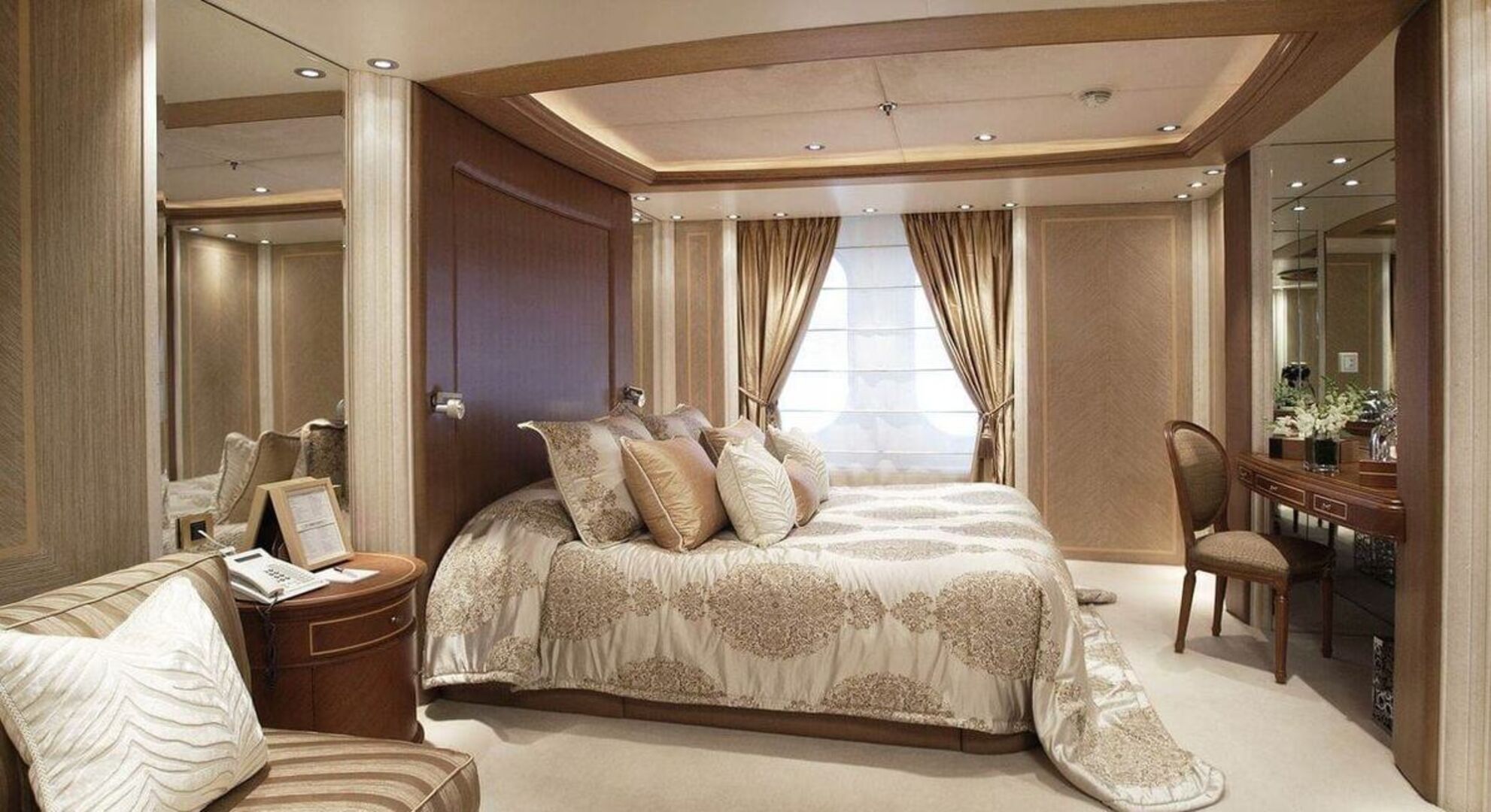 moonlight II - middle east